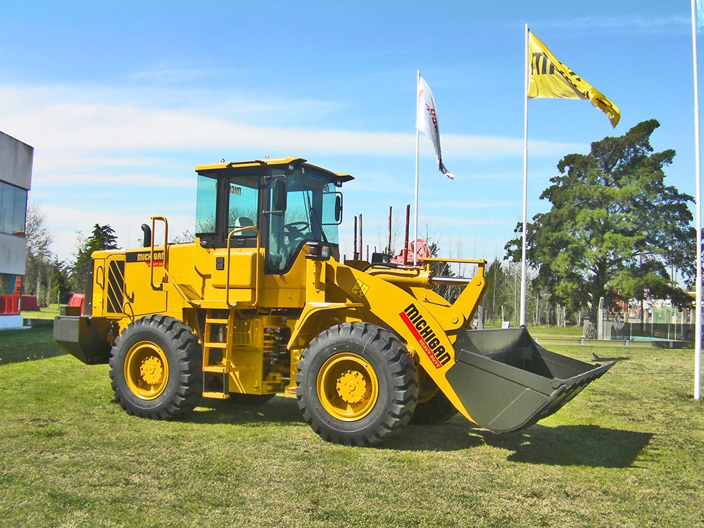 M80 HD